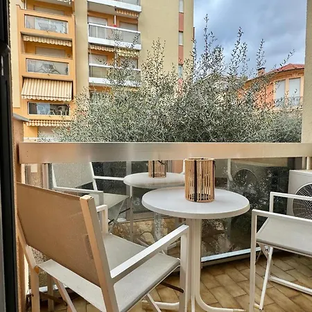Apartment Mediterranee, 2 Pieces Tres Calme, Clime, Centre